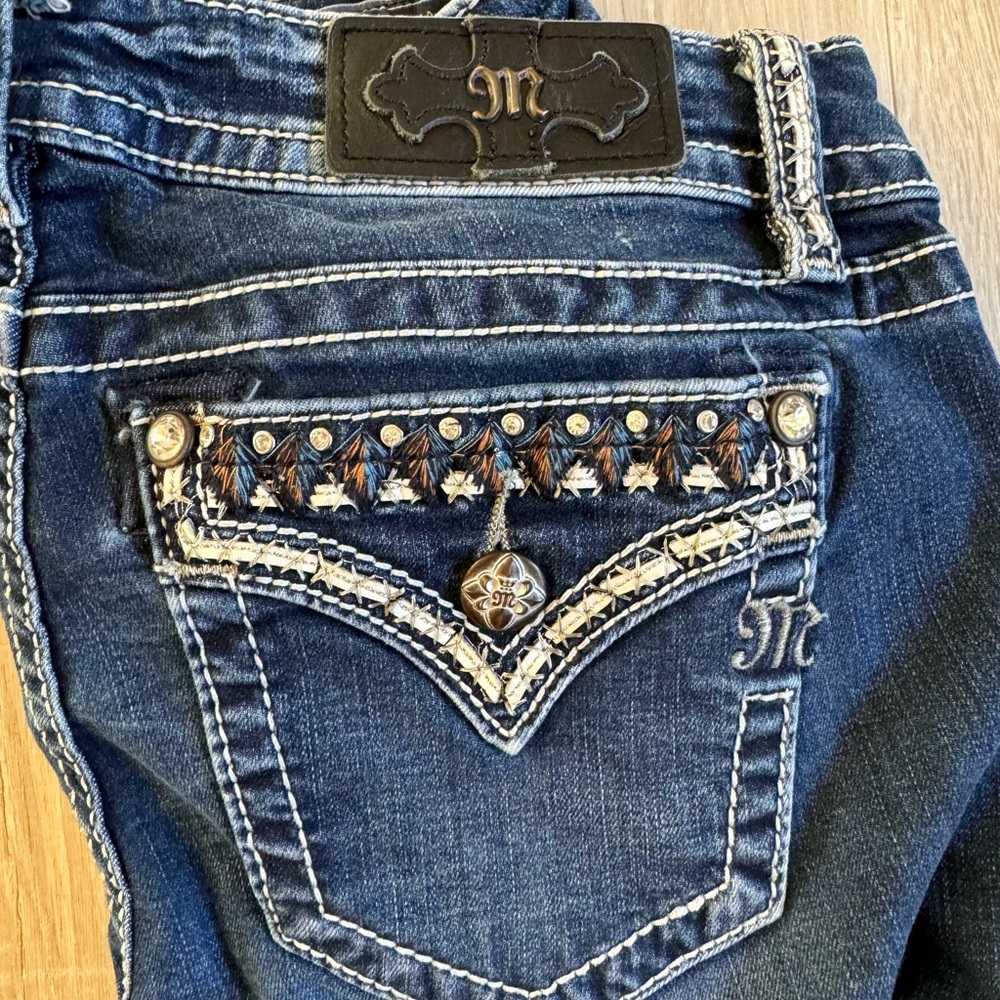 Miss Me Boot Cut - Picture 3 of 5